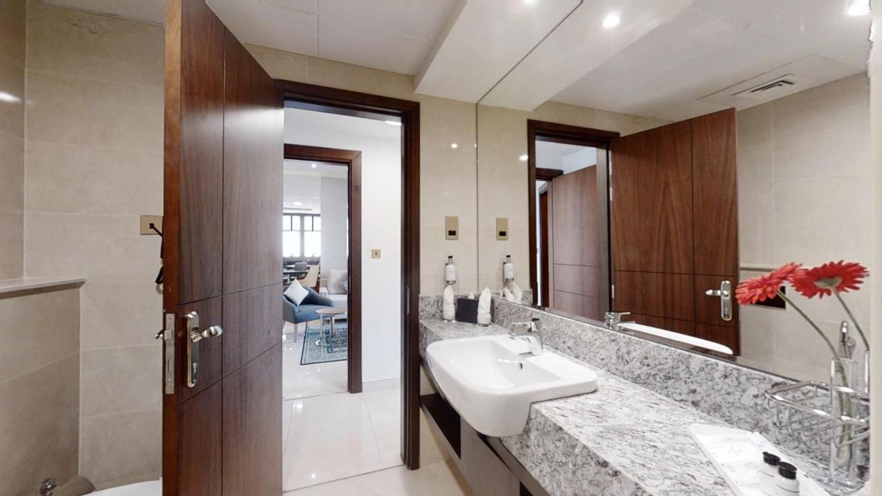 Suha Park Hotel Apartments, Waterfront Jaddaf Dubai Eksteriør billede